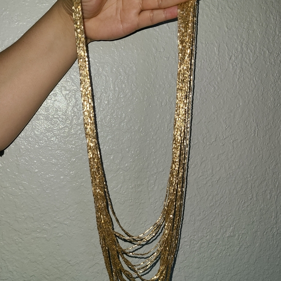 FAUX gold necklace - Picture 6 of 6